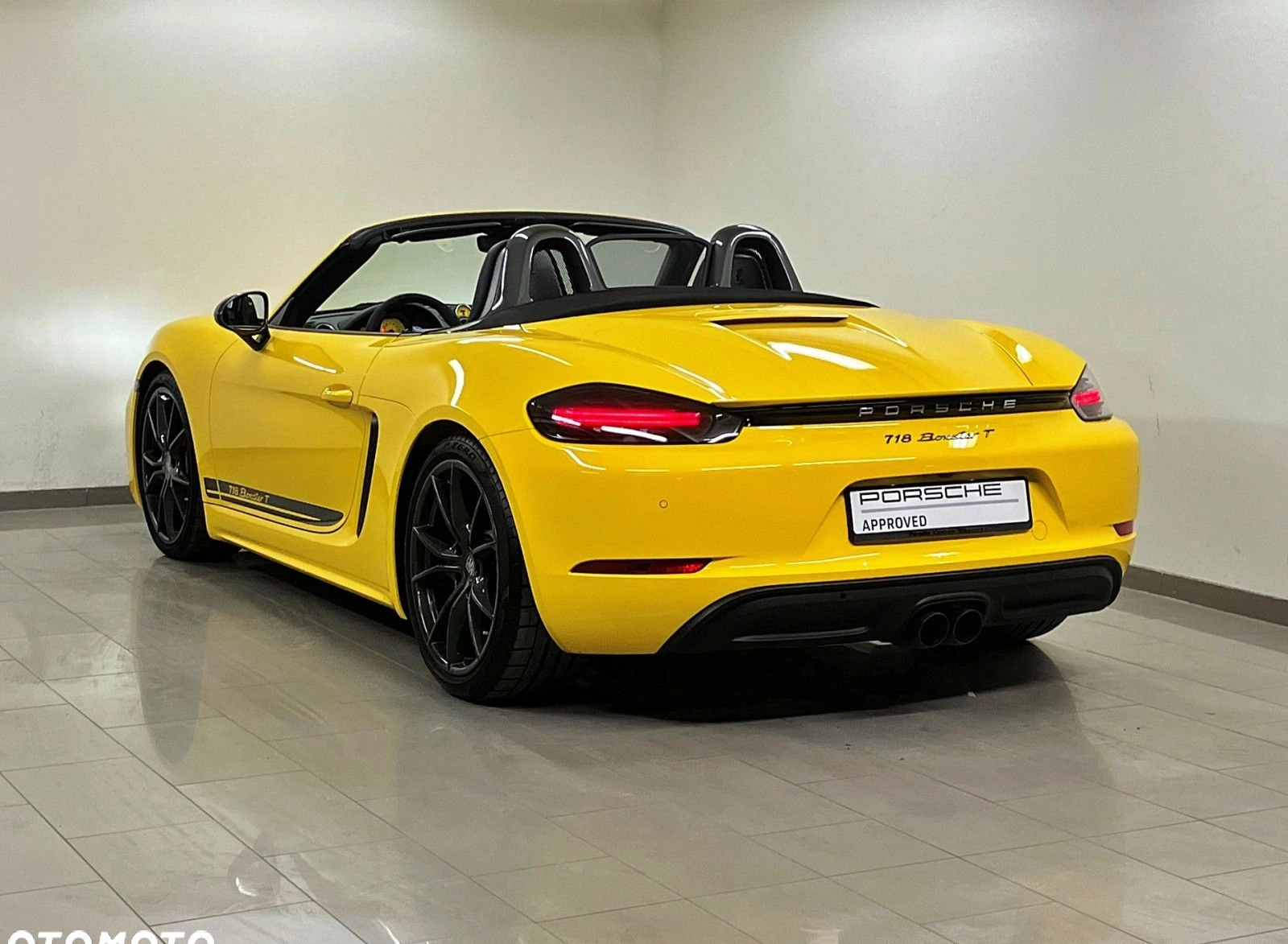 Porsche 718 Boxster cena 399000 przebieg: 4332, rok produkcji 2023 z Dąbrowa Tarnowska małe 781